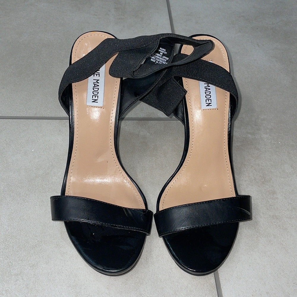 Steve Madden heels, size 9